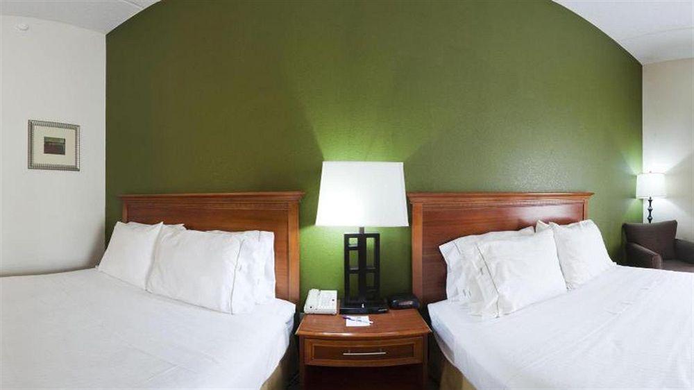 Holiday Inn Express Hotel & Suites Dublin By Ihg Zewnętrze zdjęcie