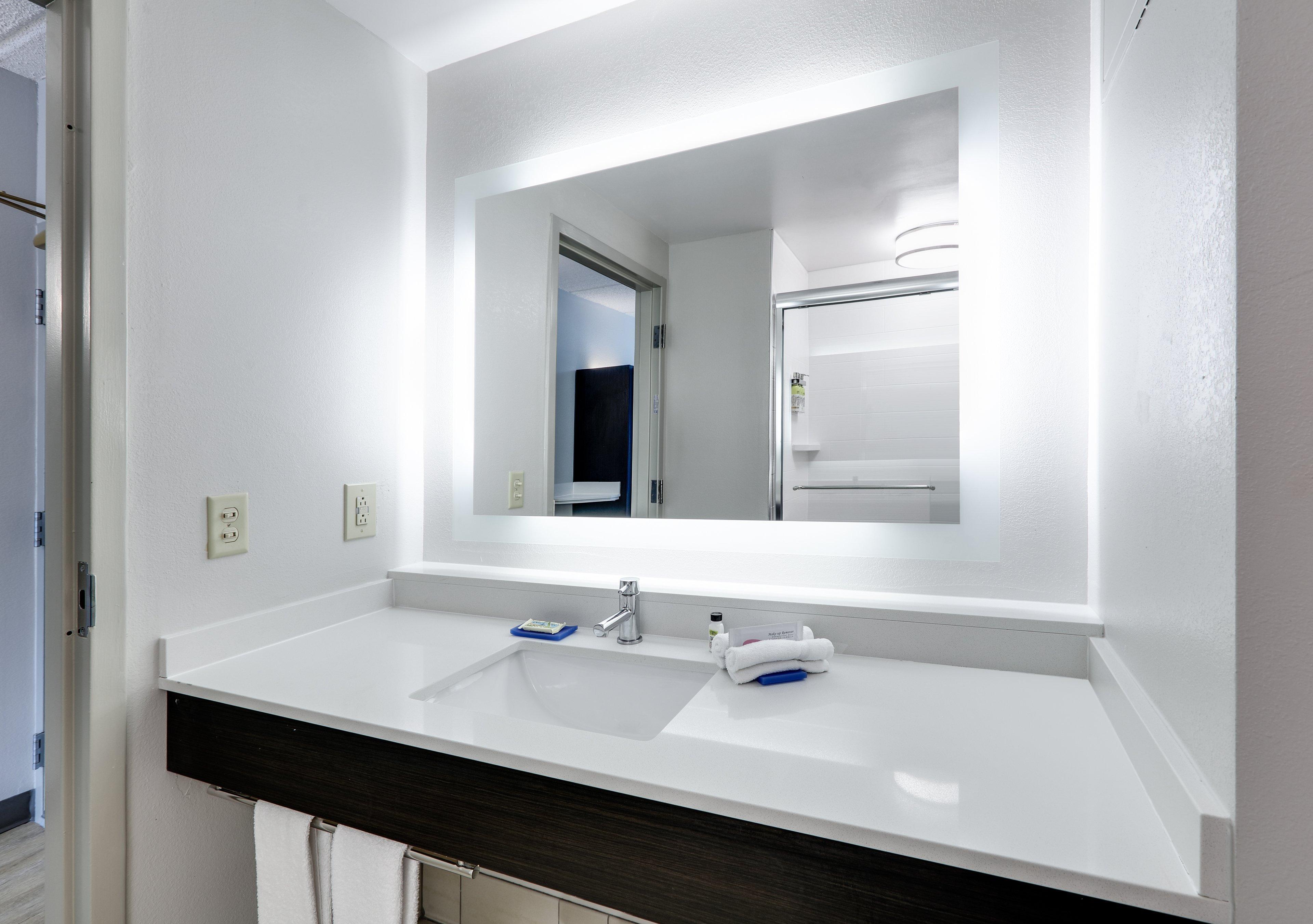 Holiday Inn Express Hotel & Suites Dublin By Ihg Zewnętrze zdjęcie