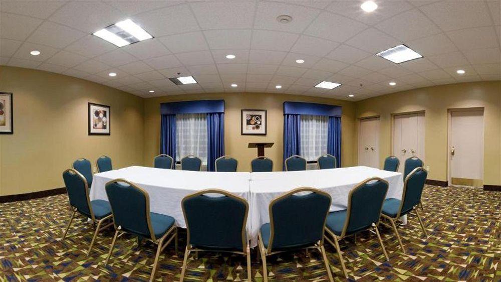 Holiday Inn Express Hotel & Suites Dublin By Ihg Zewnętrze zdjęcie